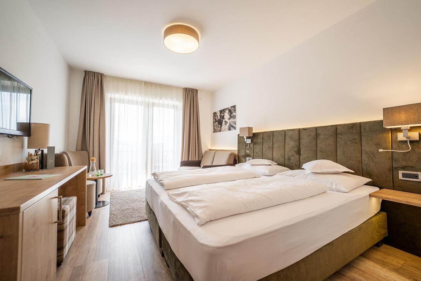 Hotel Brunnhofer 티롤로 외부 사진