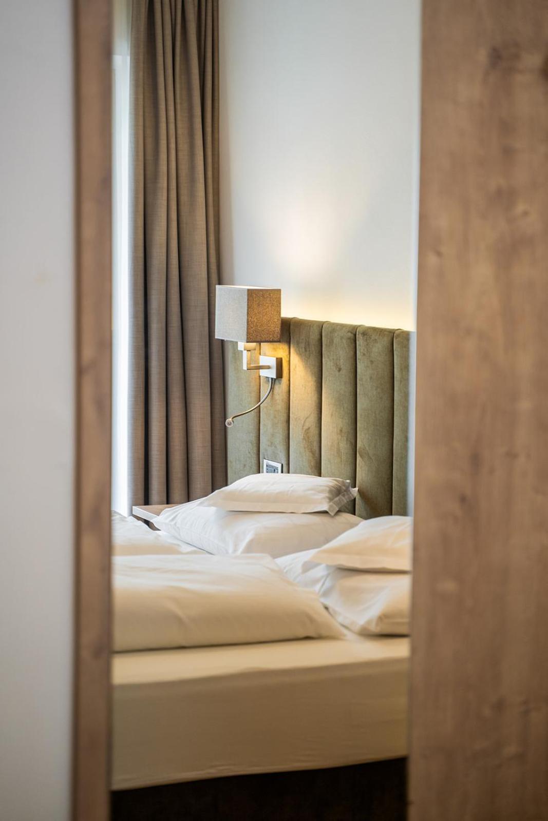 Hotel Brunnhofer 티롤로 외부 사진